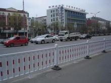 中央分隔带护栏,深圳公路隔离护栏